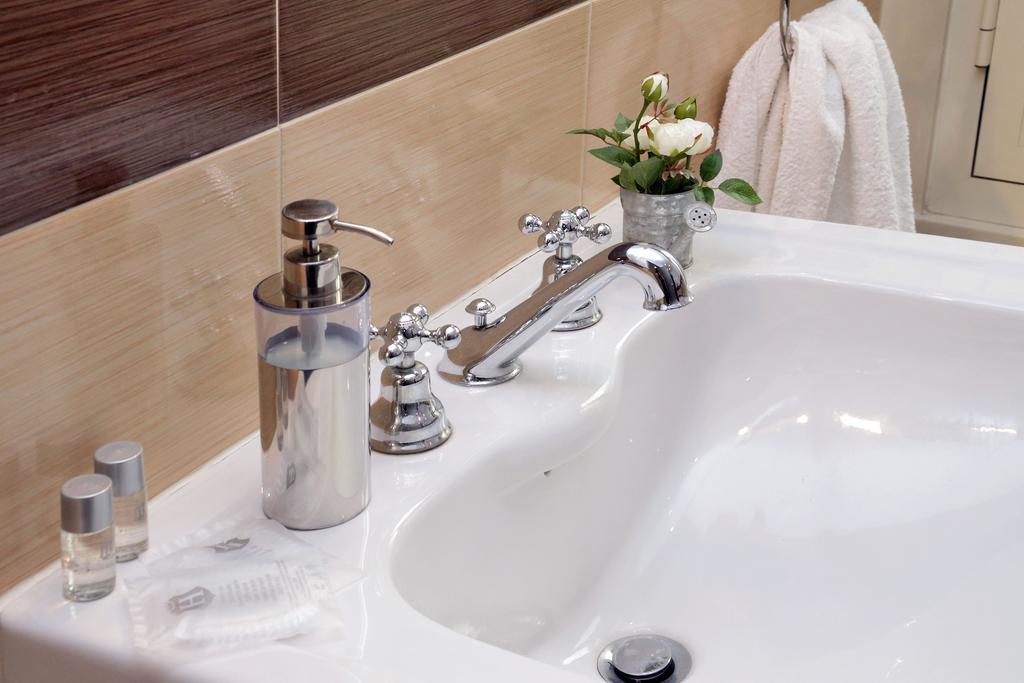 San Pietro Stazione Guesthouse Rome Buitenkant foto