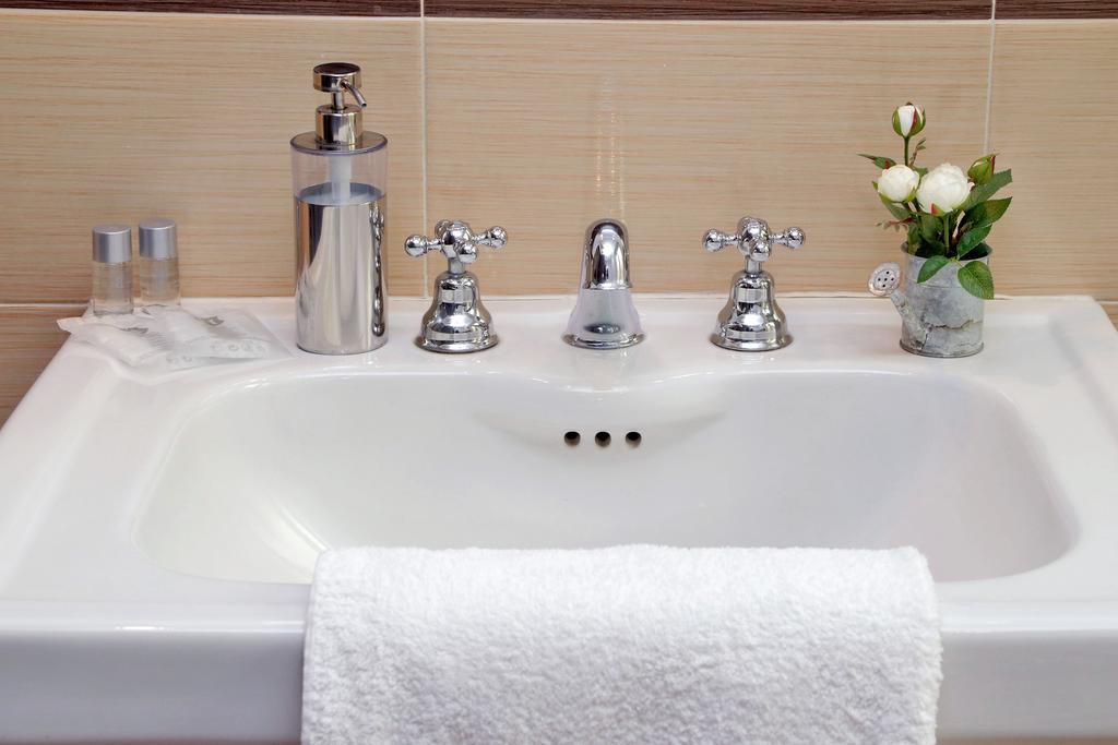 San Pietro Stazione Guesthouse Rome Buitenkant foto